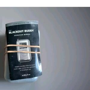 Blackout Buddy Power Failure Emergency Plug-In Radio Clock Light W/ Manual